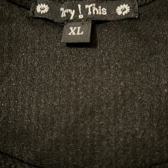 TRY THIS DRESS - Picture 6 of 7